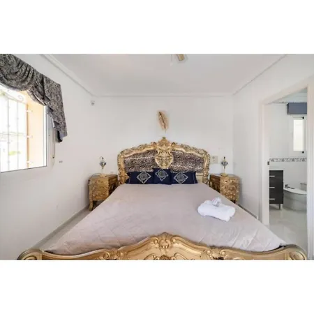 Stunning Heated Pool Private Luxury With Sleeps 14 * Ciudad Quesada